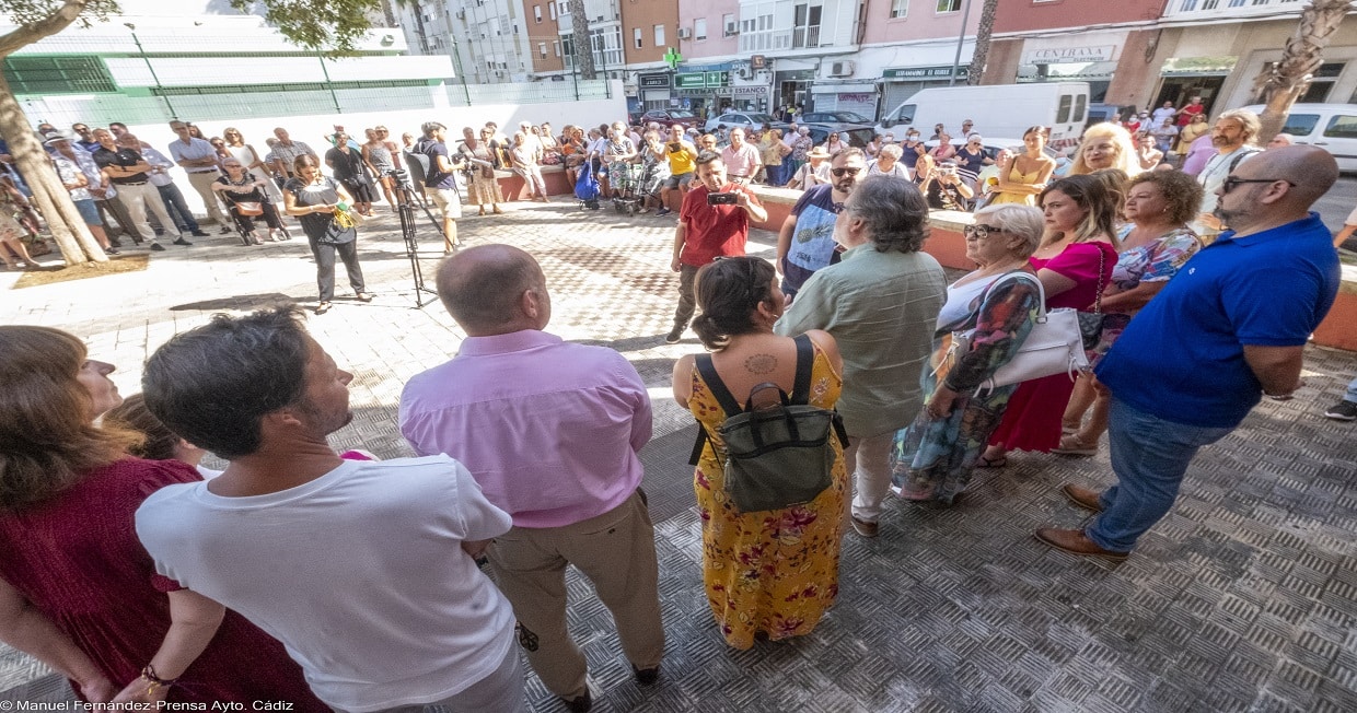 Alfredo Díaz Delgado ya es eterno en el barrio de Guillén Moreno de Cádiz