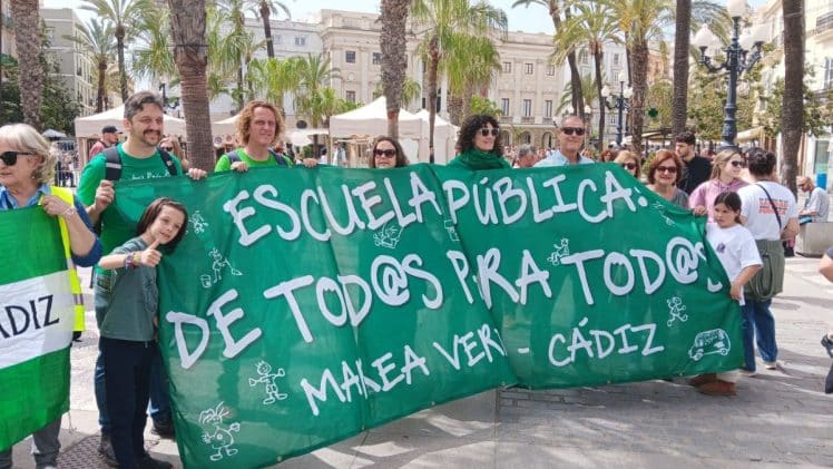 La Marea Verde Cádiz en una de sus concentraciones