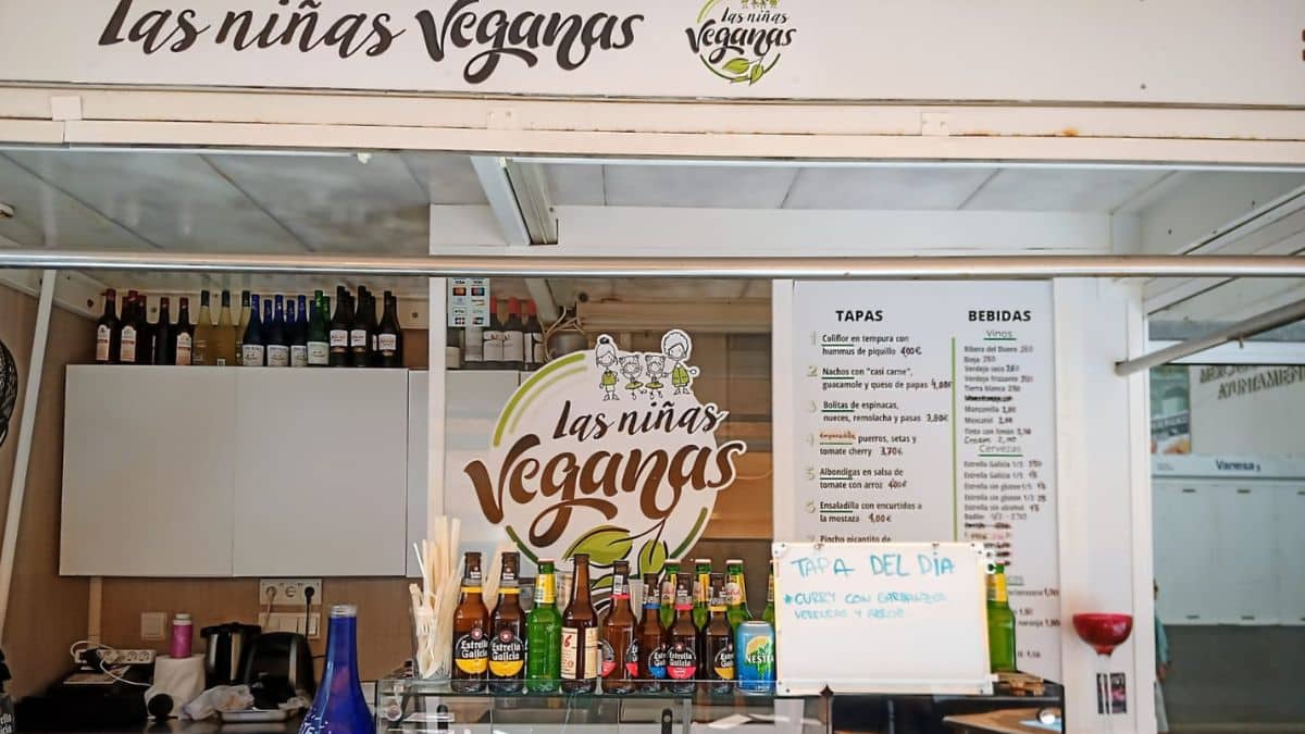 Las Niñas Veganas, puesto 103 del Mercado de Abastos de Cádiz.