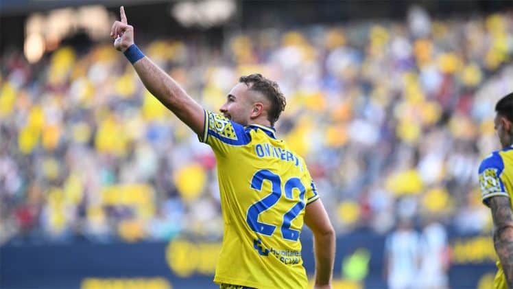 Ontiveros, el mejor del Cádiz CF y el mejor de la categoría en goles contra la estadística