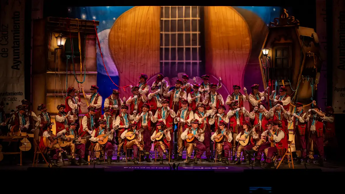 Coro 'La desafinada' en el Gran Teatro Falla