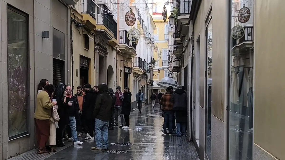 Cádiz despide a otro de sus símbolos culturales y de ocio nocturno